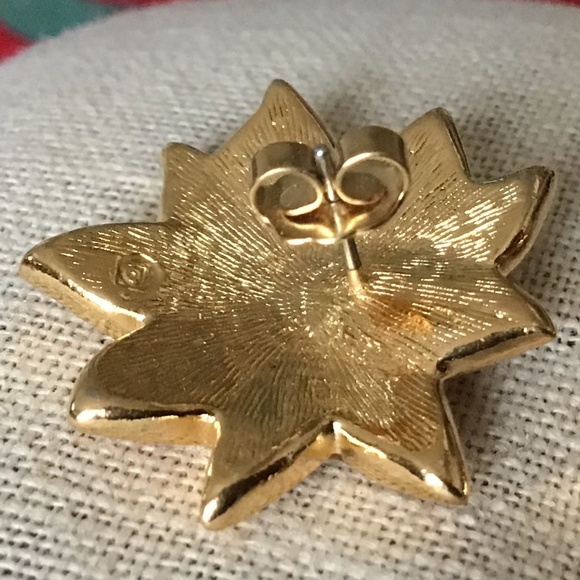 Vintage Avon Poinsettia Earrings Gold Tone Glitter Enameled Pierced Signed - Picture 4 of 11